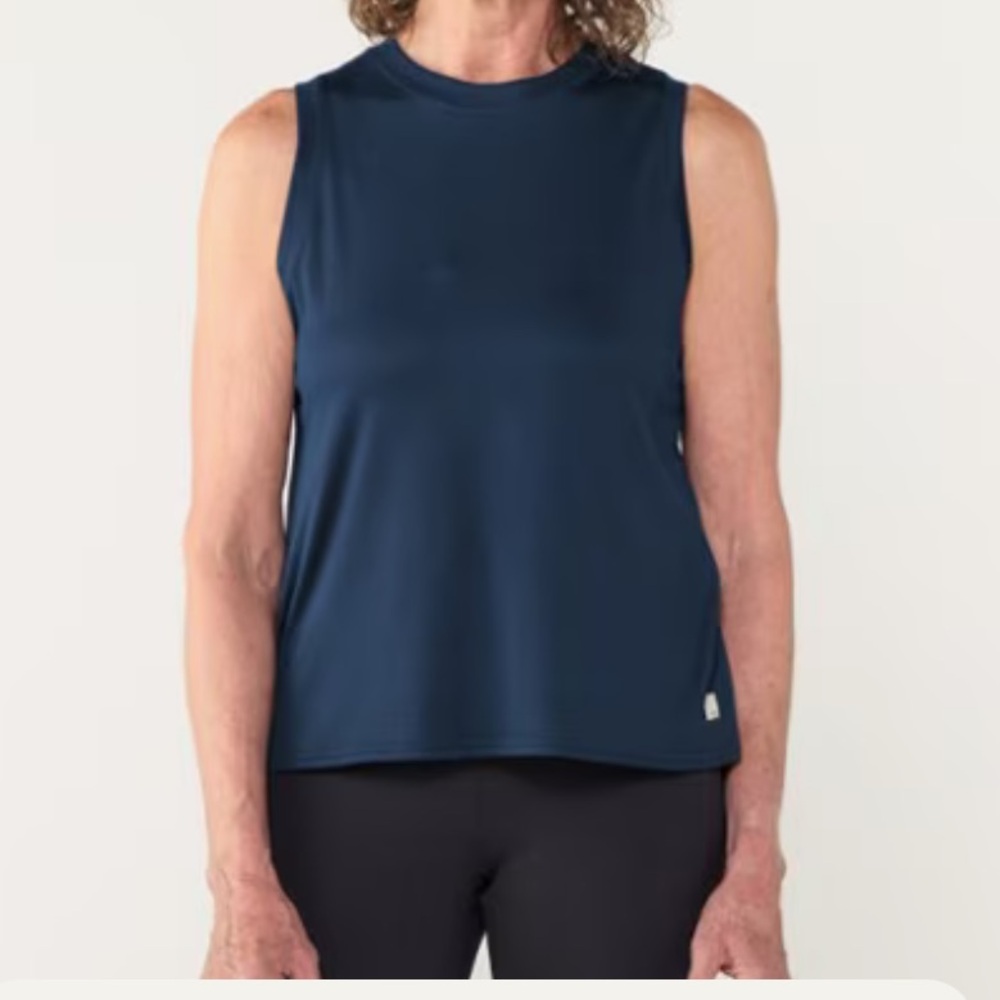 Vuori Navy Blue Sleeveless Top - Picture 3 of 5